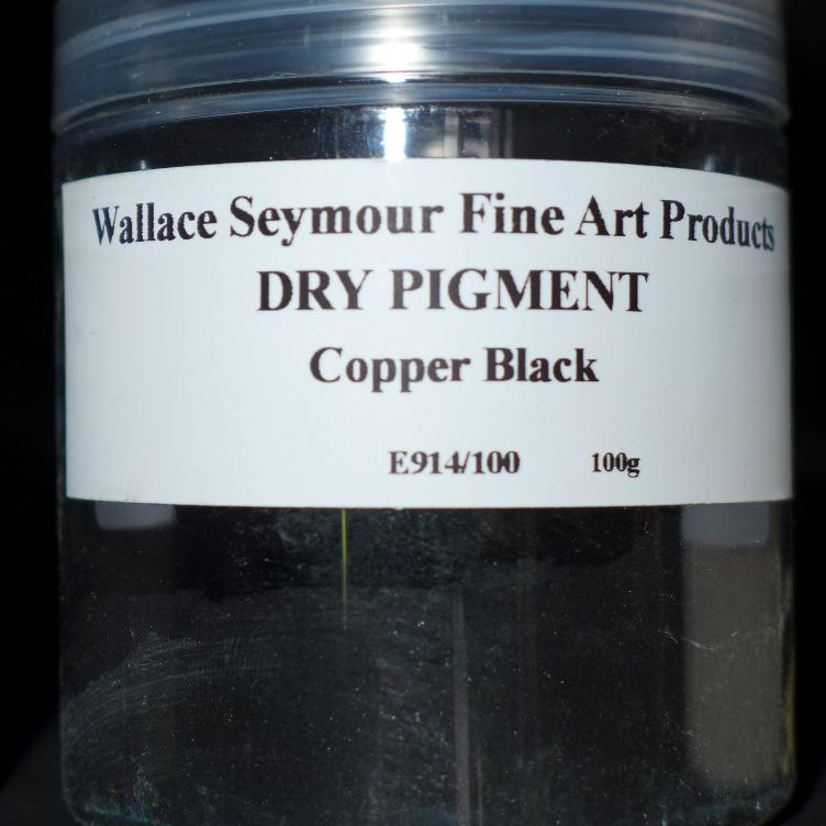 E914/100 Earth Pigment Copper Black